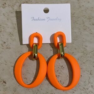 *NEW*   ORANGE & GOLD DANGLE POST ELEGANT  PRETTY EARRINGS